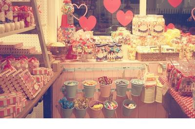 心里有苦不想说的说说_偶尔停下来休息一下,但不要蹲着