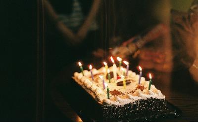 朋友圈最新致自己心情不好的说说:单身不是草率生活的借口