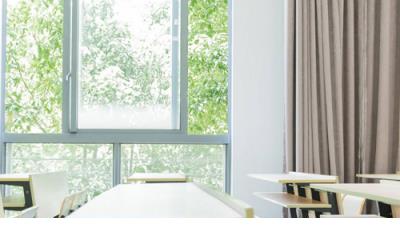 微信伤感的心情不好的说说:我变成了一副冷漠的模样