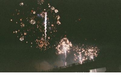 心碎的说说带图片眼泪