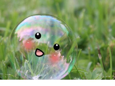 很多时候很多事知道了却只能用微笑去掩饰