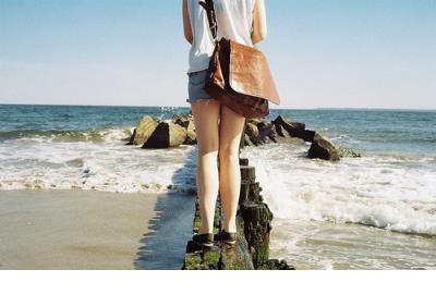 冷漠霸气说说心情短语 伤感说说短语霸气说说