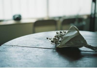 聊天逗对方开心的话题 逗女朋友开心的话短句