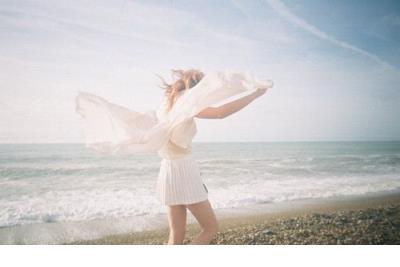 给人充满力量句子 比喻浑身充满力量的句子