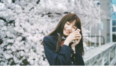 抖音说说配图女生 抖音最火的搞笑说说