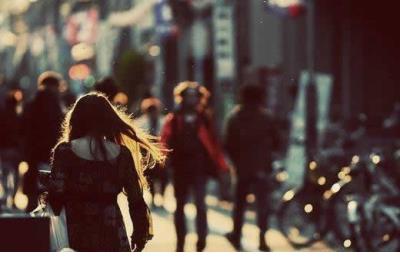 抖音伤感句子图片 心疼图片带字伤感句子