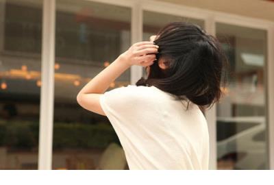 假如我不放手多年以后是什么歌 假如我放手你多年以后