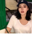 励志伤感的揪心句子:我很容易被感动和满足