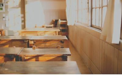 生活没钱很现实的说说