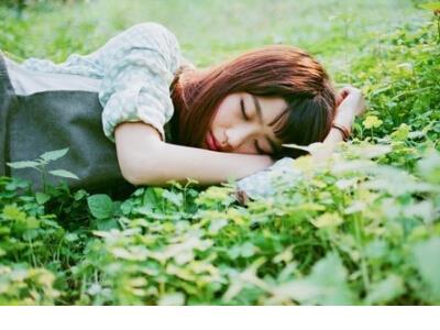 分手的说说伤心带图片