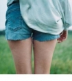 独自一个人伤心的句子:女人的美丽不再,只知道谁是真的爱她