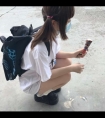 乡村留守女人献身:跪在地上被主人扇耳光