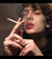 稚嫩的身体里进出/小妖精小妖精的下面又湿又紧