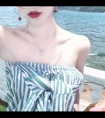 扣住双手压在头顶/女人和男人那个 肌肌