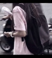 不断的刺激着她的蜜豆/泥泞不堪 红肿 抽