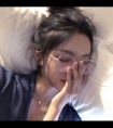 雪乳颤上下潮湿:乳尖轻颤雪臀轻摇