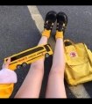 拿一颗水果缓缓推入*他托起她的臀冲刺起来