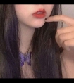 我吻女友的脖子她就在叫_越操水越多小说