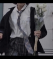 女生踩了男生的aj他却说没事/胸被对象吃是什么感觉