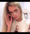 办公室 掀起裙子趴在桌子:玉势花壶灌满女