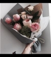 花壶灌满巨物堵住:紫黑硕大挤进去