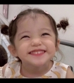 同桌上课吃我的乳/同桌把我扒了给全班看