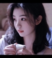 坐在吃饭连在巨大一起_gl百合重h文做到哭小说