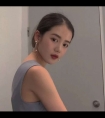 他逗弄着她胸前的蓓蕾/与70岁老妇作爱小说