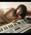 揉捏花蒂核_女女互慰h文