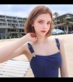 浴室里猛的挺进她的身体\吃饭边顶弄h