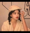 女班主任晚上让我随便摸_上课被女同桌玩茎