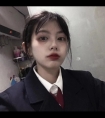 伏在她的两腿之间吸允:紫色巨龙吐