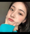 上课时被同桌手指进出H_鲤鱼乡弓腰哭腔
