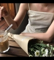 把衣服撩开我要吃奶,全套深喉口爆服务