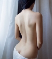 男朋友在车里女人下面:囚禁铁链锁在床bl