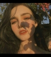宝贝你吃饱了该我吃你了_咬上葡萄