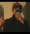 女孩子喜欢男孩子的表现:嗯走路一深一浅