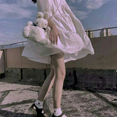 9a5a648f7de74487910c106eae2db325!400x400.jpg