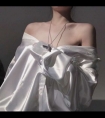 舌头上一片一片的白色/电臀辣妈