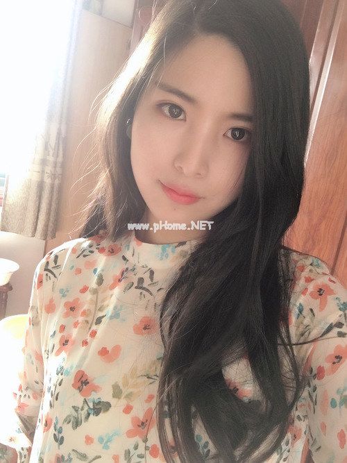 蓝旖琳与狗图片_最差的也许是最好的