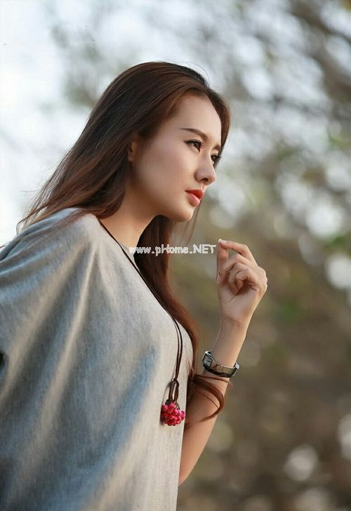 淫荡的少妇_出丑的最高境界