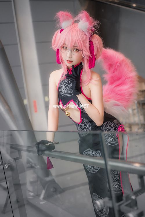 bl鲤鱼乡含精_在六十岁时生机勃勃地活着