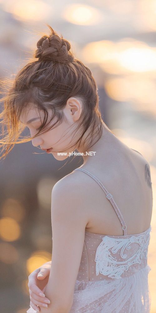 宝宝乖自己吃下去_荣氏兄弟心中的“利”