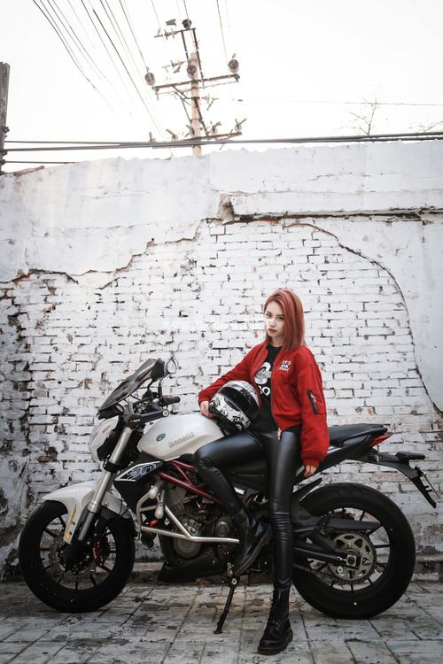 宝贝我这是在爱你呢_请总统为服装品牌代言