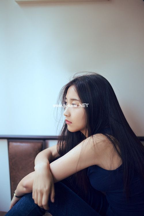 抱着岳尿_以寡敌众的“蠕动”商机